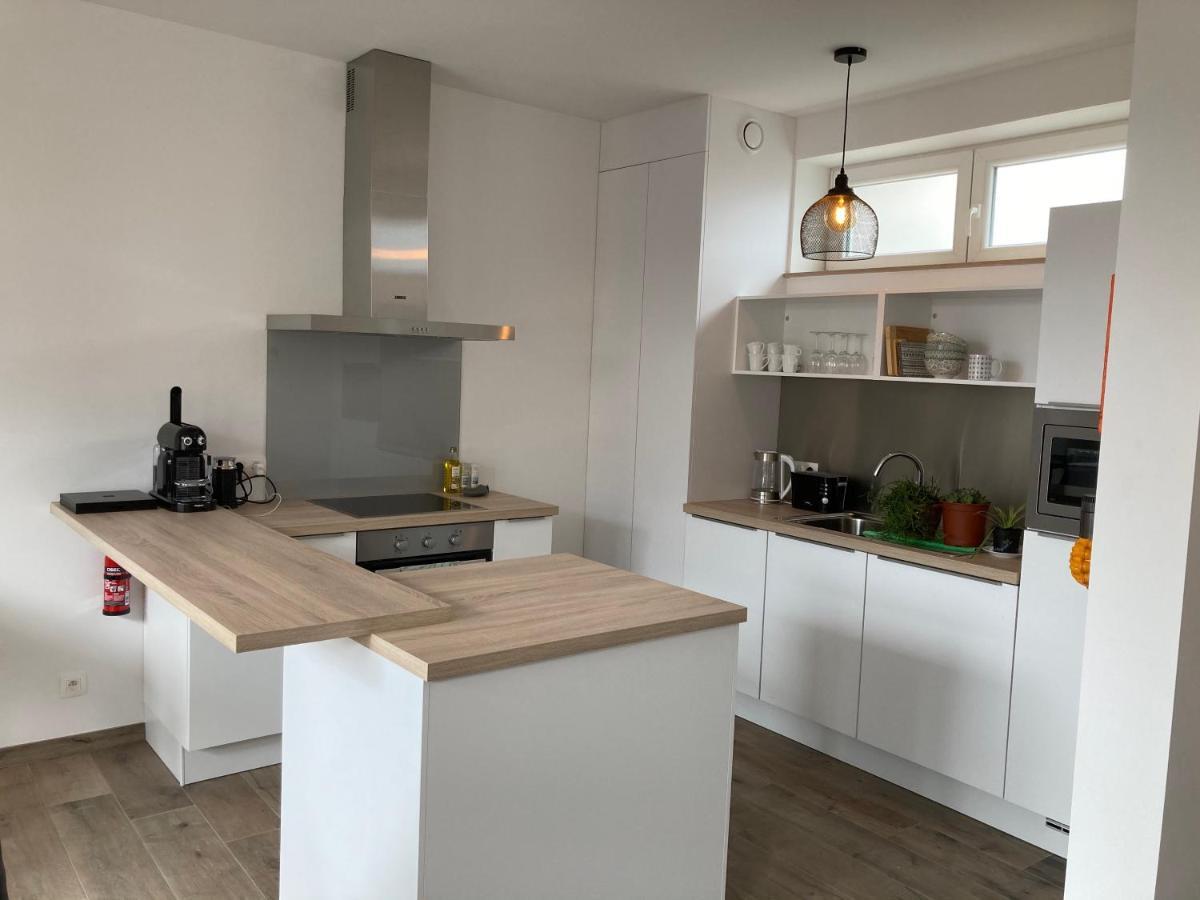 Les Duplex De La Place Des Ecoles Spa Exteriér fotografie